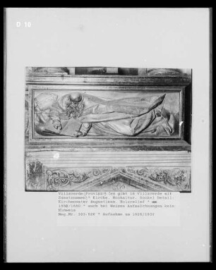 Hochaltar, Sockelgeschoss, Detail: Kirchenvater Augustinus
