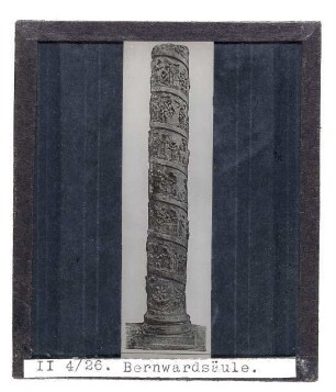 Hildesheim, Dom: Bernwardsäule (Christussäule), Bronze, um 1020