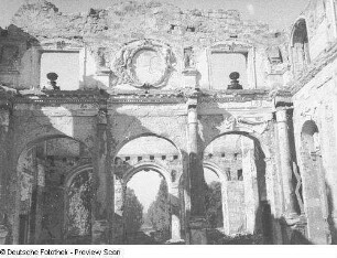 Dresden. Ruine des Palais im Großen Garten. Hauptsaal (Obergeschoss)