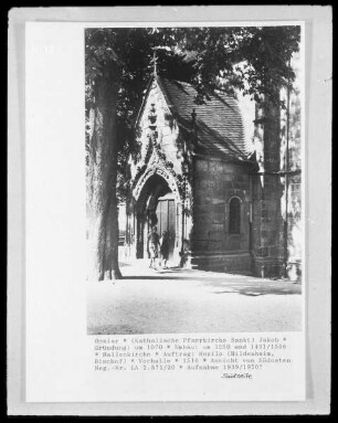 Katholische Pfarrkirche Sankt Jakobi — Vorhalle