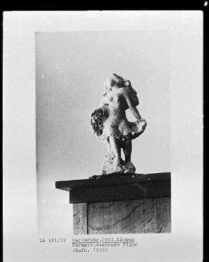stehende Figur