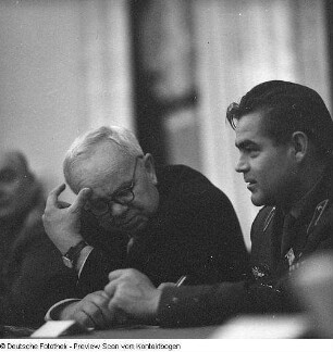 Freundschaftsdelegation; Kosmonaut Nikolajew; Nikoljewna Koschewaja (Oleg)