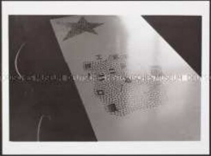 Bemalter Schultisch (Sonderthema: Langeweile)