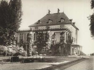Schweizerisches Bodenseeufer. Schloss Arenenberg bei Tägerwilen vom Park gesehen : Schweizerisches Bodenseeufer (Untersee). Schloss Arenenberg bei Tägerwilen vom Park gesehen