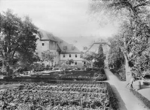 Garten und Schwesternhaus der evangelischen Herrnhuter Brüdergemeine