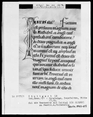 Festepistolar — Initiale I (n diebus) mit einem Kletterer, Folio 46verso