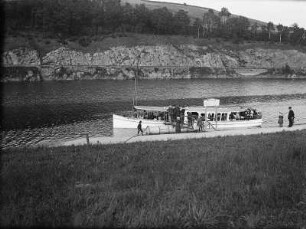 Talsperre Malter, Motorboot Undine an der Anlegestelle Dippoldiswalde
