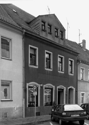 Großenhain, Dresdner Straße 11. Wohnhaus mit Gaststätte (um 1800). Straßenansichten