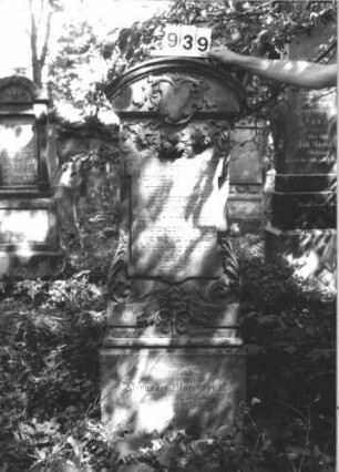 Grabstein 939