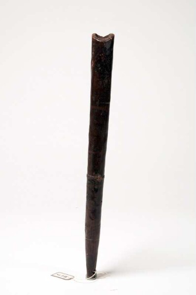 Longitudinal flute