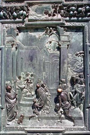 Rechtes Portal — Anbetung der heiligen drei Könige