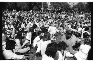 Kleinbildnegativ: "Fabrik Circus" am Oranienplatz, 1982