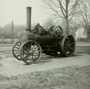 Heißdampf-Lokomobile mit 12 PS : Alt Schwerin, Heißdampf-Lokomotive