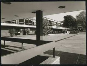 Stadthalle (auch: Mercatorhalle), Duisburg: Ansicht König-Heinrich-Platz (Westen)