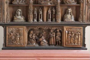Reliquienaltar — Predella
