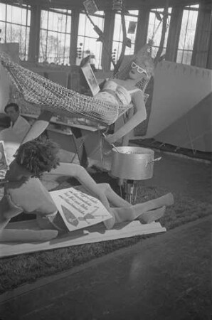 Dritte Deutsche Camping-Ausstellung und Bundesfachschau des Deutschen Camping-Clubs auf dem Festplatz.