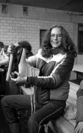 Eröffnung der Eislaufhalle Neureut nördlich des Klammwegs in Neureut-Heide am 17. Januar 1981