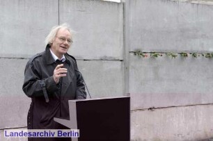 21. Jahrestag des Mauerfalls; Gedenkstätte Berliner Mauer (Wedding)