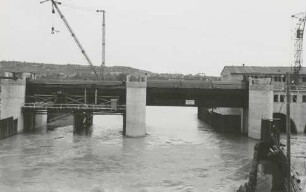 Staustufe Besigheim/Neckar im Bau