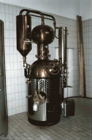 Bad Peterstal: Schnapsbrennerei E. Börsig; Brennofen