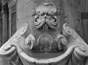 Brunnen