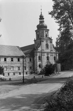 Katholische Kirche Mariä Himmelfahrt, Groß Rauden, Polen