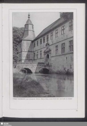 Schloß Westerwinkel, Kreis Lüdinghausen, Westfalen. Mächtige Anlage. Heutige Gestalt 1663-1668. Grafen von Merveldt