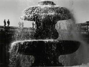Brunnen auf dem Petersplatz