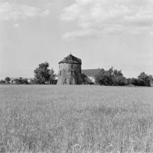 Coswig, Gründelmühle : Coswig. Gründelmühle, Mühlenhügel 22. Außenansicht