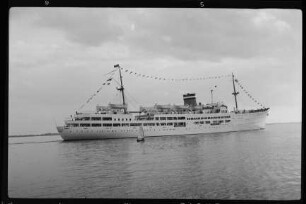 Ariadne (1951), Hapag, Hamburg