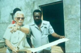 Mobai. Heinrich Bärenfänger wurde mit der Bauleitung des neuen Klinikgebäudes beauftragt