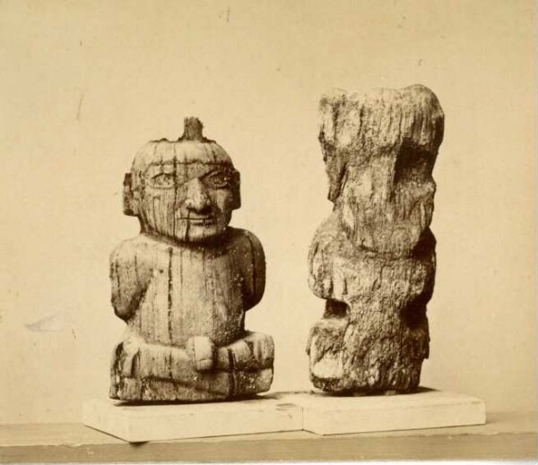 Wooden figures from Peru, Museum of Ethnology in Hamburg.