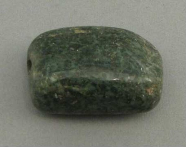 Greenstone pearl