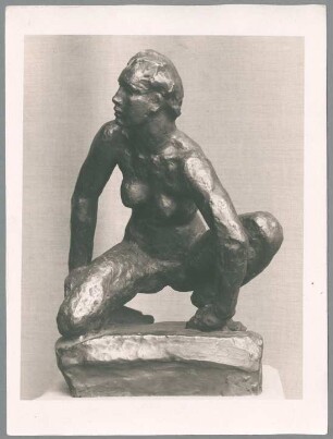 Kauernde, 1930, Bronze