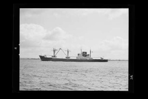 Duburg ex Hoegh Susann (1967), Frachtschiff, Lauter-Elbe-Reederei, Hamburg, Bau-Nr. 490/1207