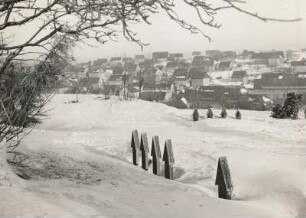 Altenberg. Blick über den Friedhof von Südosten
