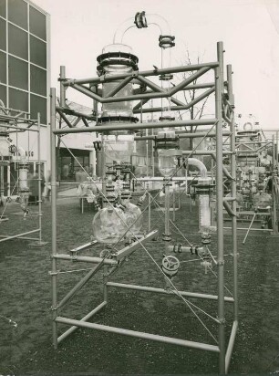 Vakuum-Umlauf-Verdampfer des Jenaer Glaswerks Schott & Gen.