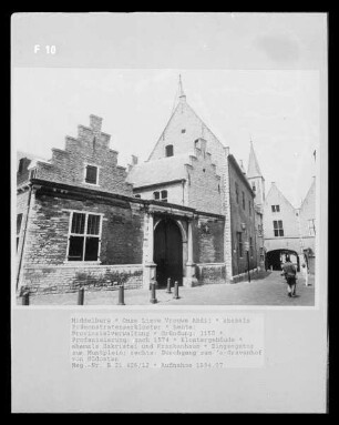 Onze Lieve Vrouwe Abdij — Klostergebäude