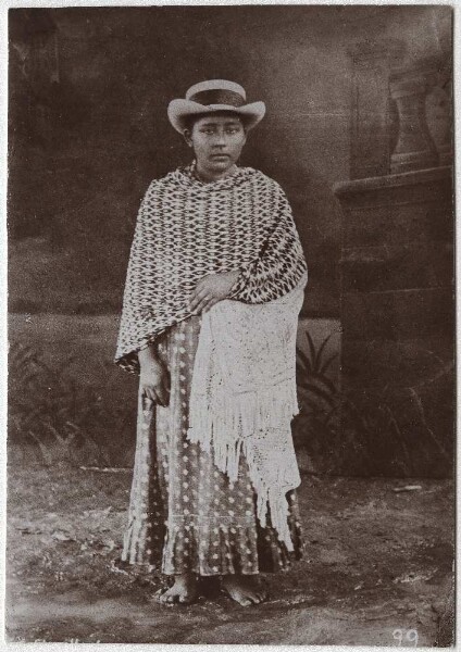 Fille chola d'Iquitos