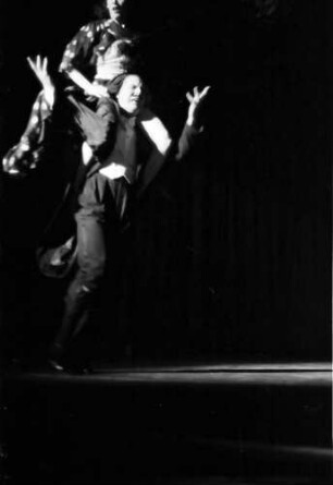 Berlin: Kabarett der Komiker; Earl Leslie und Flora Duane; Tanz