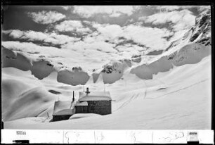 Allgäuer Alpen, Kemptner Hütte gegen das Mädelejoch