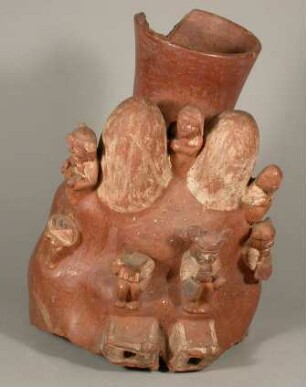 Applikation: anthropomorphe Figuren im Gebirge
