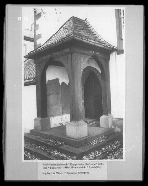 Evangelische Pfarrkirche — Südportal