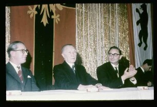 v. Hassel, Adenauer, Amrehn 4.12.58.