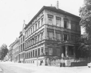 Wohnhaus James-von-Moltke-Straße 34, Ecke Emmerichstraße