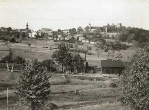 Frauenstein : Ortsansicht, Kirche, Schloss und Ruine