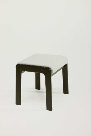 Hocker (Modell 107/3)