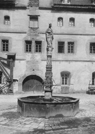 Ulm, Hildegard von Schwaben