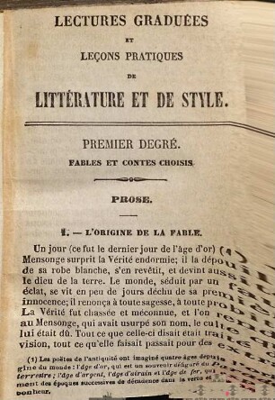 Lectures graduées et leçons pratiques de littérature et de style, prose et poésie refermant des modèles tirés des meilleurs auteurs ... par Charles Leroy