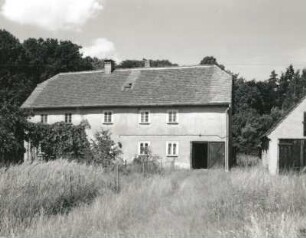 Uhyst. Gehöft, Schloßstraße 8. Hofansicht